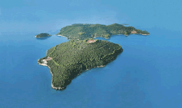 Skorpios l’isola degli Onassis in vendita