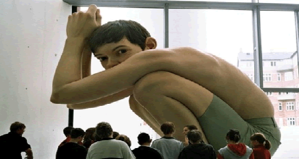 Ron Mueck, sculture che sembrano vive
